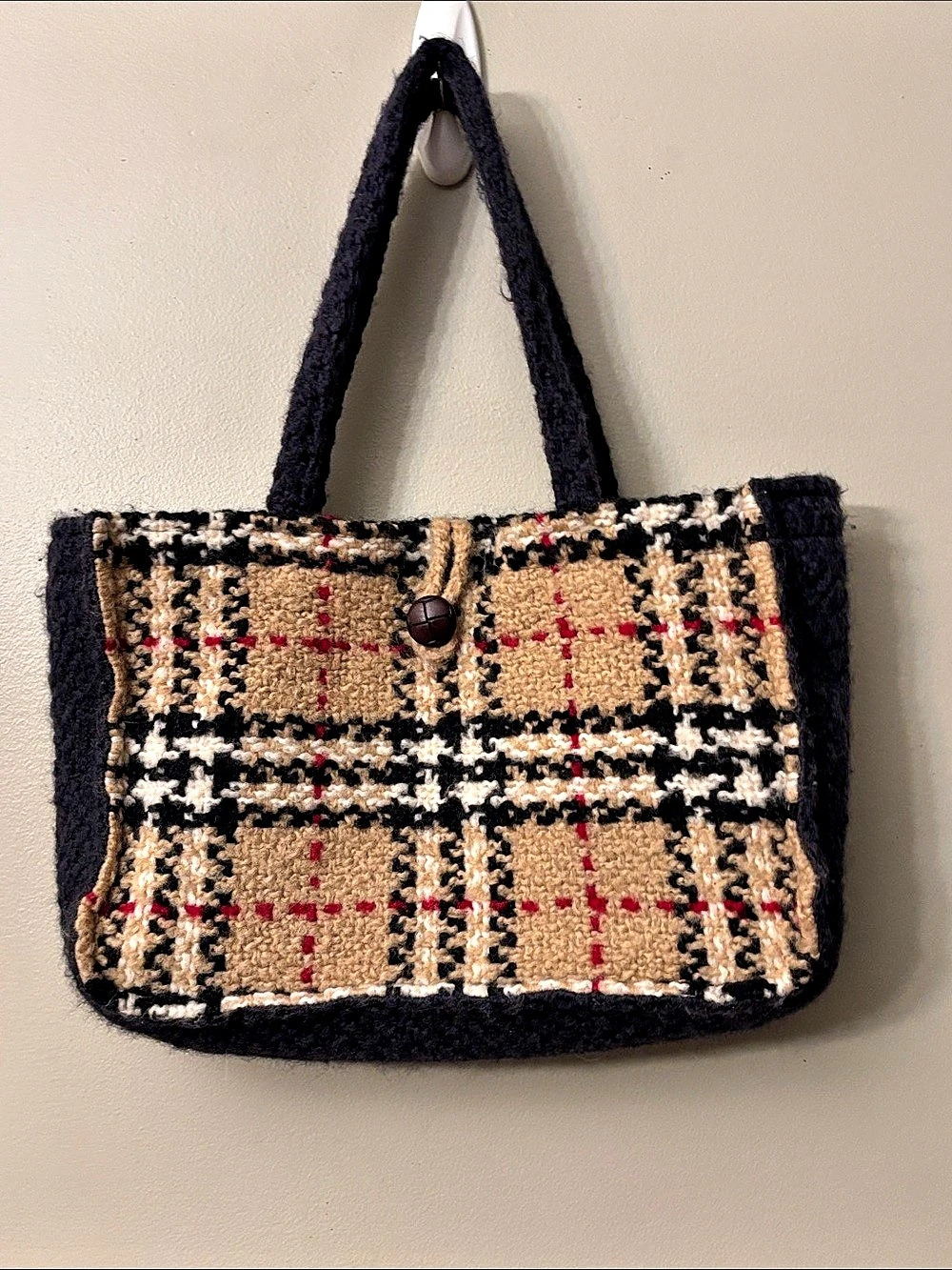 Branigan Weavers Plaid Tote Bag in Black & Brown